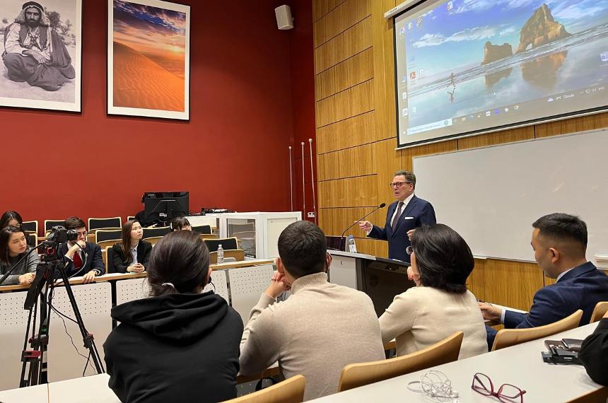 M. NARIKBAYEV PUBLIC LECTURE: Әлемдегі өзгермелі Қазақстан